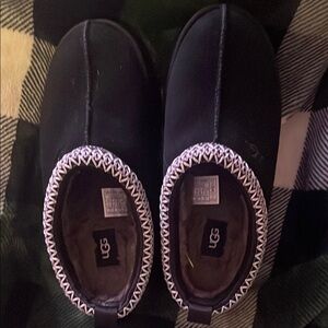 UGG Black Slippers with Patterned Trim